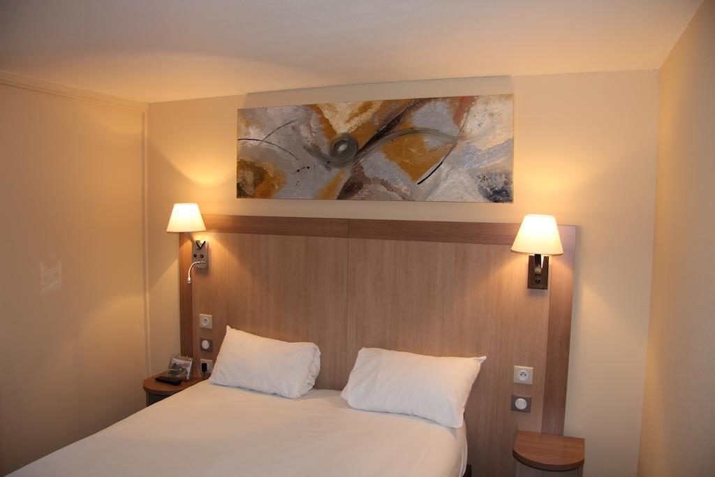 Logis Lhotel Restaurant Antony Verrieres Le Buisson Massy  Pokój zdjęcie