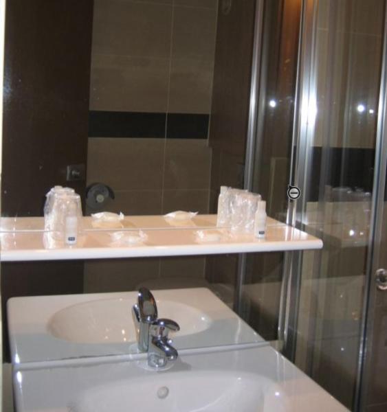 Logis Lhotel Restaurant Antony Verrieres Le Buisson Massy  Pokój zdjęcie